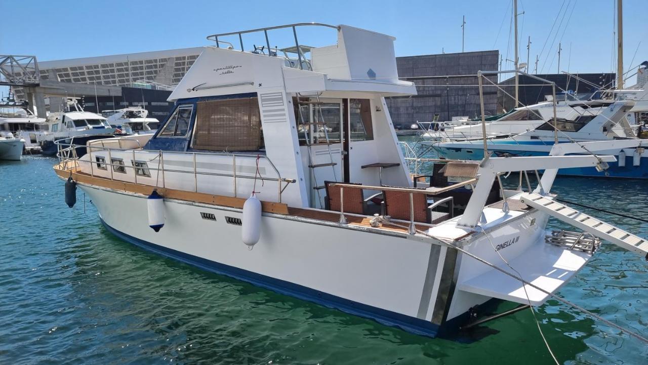 圣阿德里安-德贝索斯 Charming Boat House In Barcelona With Big Terrace And Solarium酒店 外观 照片